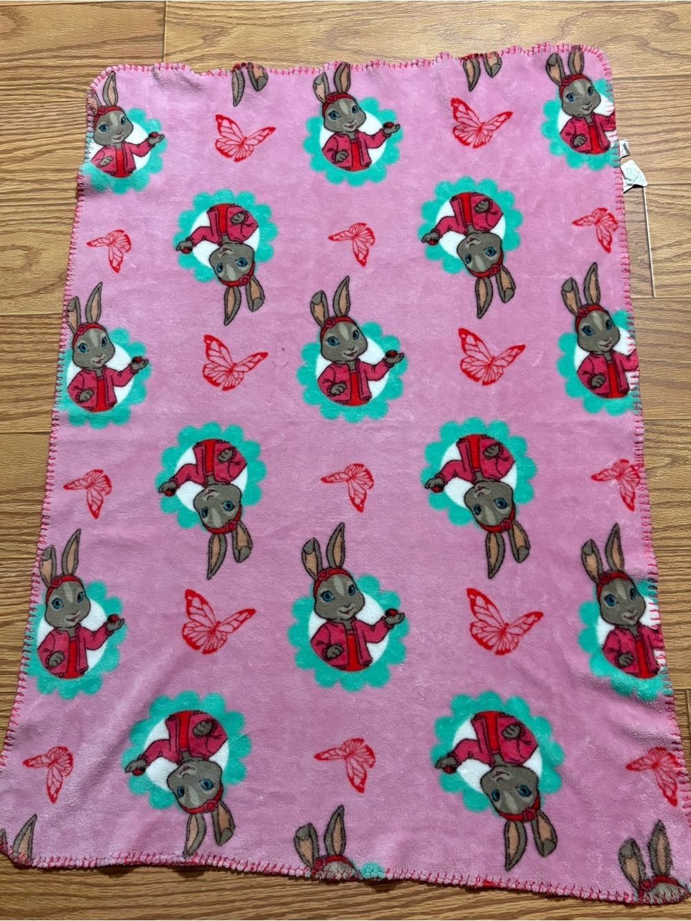 Nickelodeon RARE Peter Rabbit Lily Bobtail Pink Fleece Kids Throw Blanket